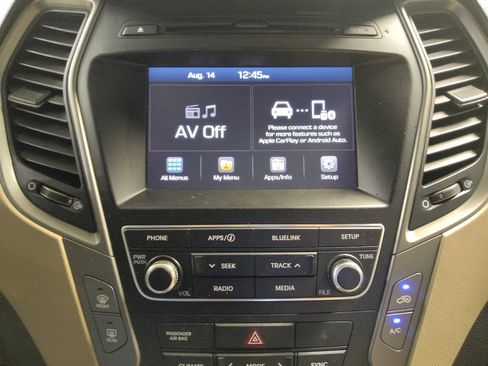 Used 2017 Hyundai Santa Fe Sport AWD/4WD image 25