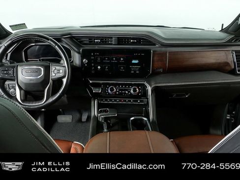 Used 2024 GMC Sierra 1500 Denali Ultimate image 20