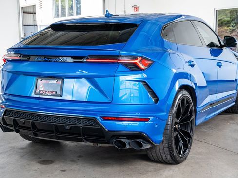 Used 2020 Lamborghini Urus image 6