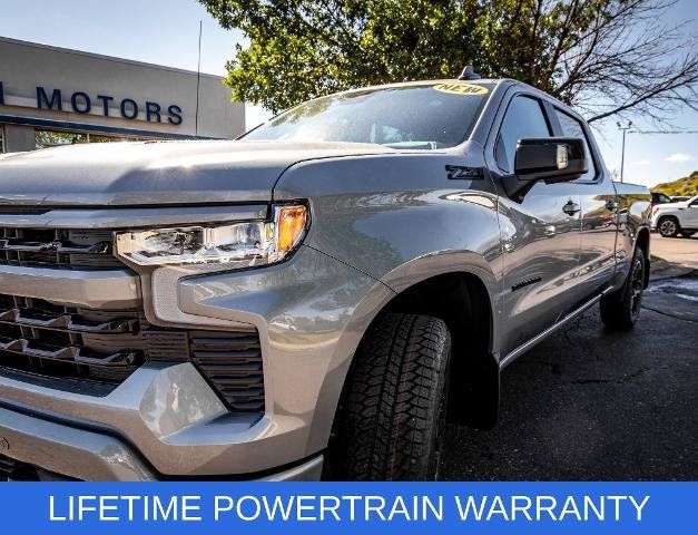 New 2026 Chevrolet Silverado 1500 RST w/ Z71 Off-Road Package AWD/4WD image 4