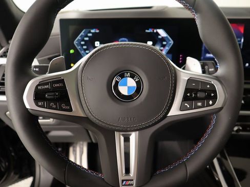 New 2025 BMW X7 M60i AWD/4WD image 4