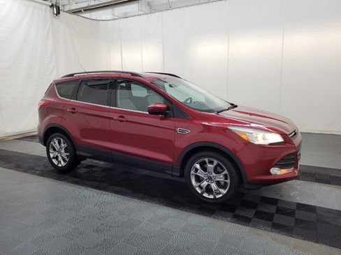 Used 2015 Ford Escape SE w/ Equipment Group 201A image 11