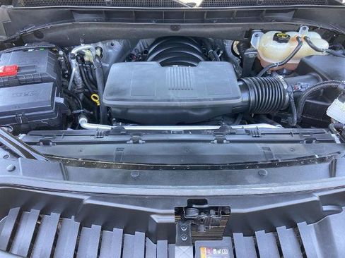 Used 2025 GMC Yukon Denali AWD/4WD image 25