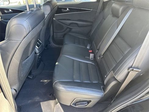 Used 2019 Kia Sorento EX image 21