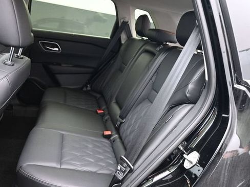 Used 2026 Nissan Rogue Platinum w/ Platinum Premium Package AWD/4WD image 19