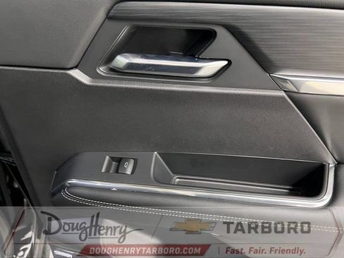 Used 2025 GMC Acadia Elevation FWD image 39