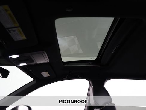Used 2025 Honda CR-V Sport-L image 3