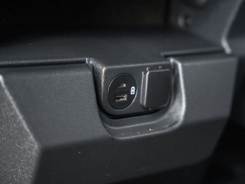 Used 2021 Ford F150 XLT AWD/4WD image 36
