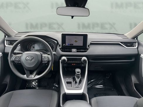 Used 2024 Toyota RAV4 LE image 11
