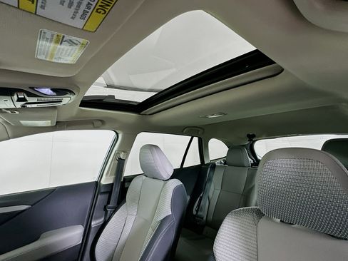 Used 2025 Subaru Outback Premium image 25