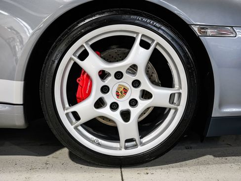 Used 2005 Porsche 911 Carrera S RWD image 47
