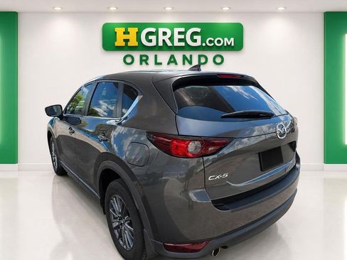 Used 2017 MAZDA CX-5 Touring w/ Preferred Equipment Package FWD image 2