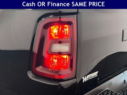 Used 2026 RAM 1500 Express AWD/4WD image 11