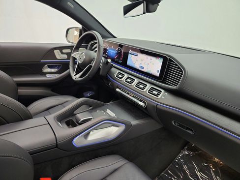 Certified 2026 Mercedes-Benz GLE 450 4MATIC Coupe image 18
