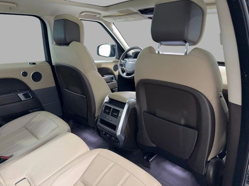 Used 2020 Land Rover Range Rover Sport SE image 27