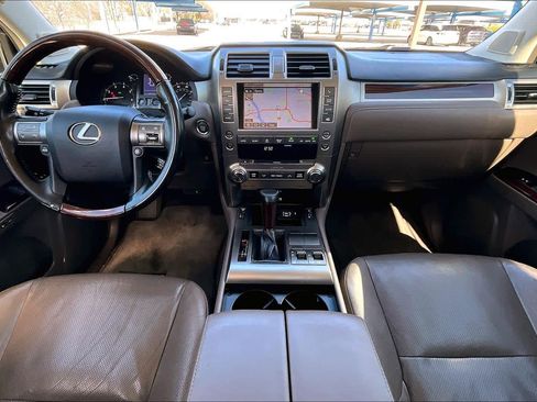 Used 2016 Lexus GX 460 w/ Premium Package image 14