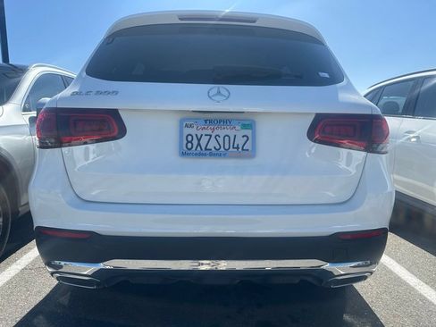 Used 2021 Mercedes-Benz GLC 300 image 4