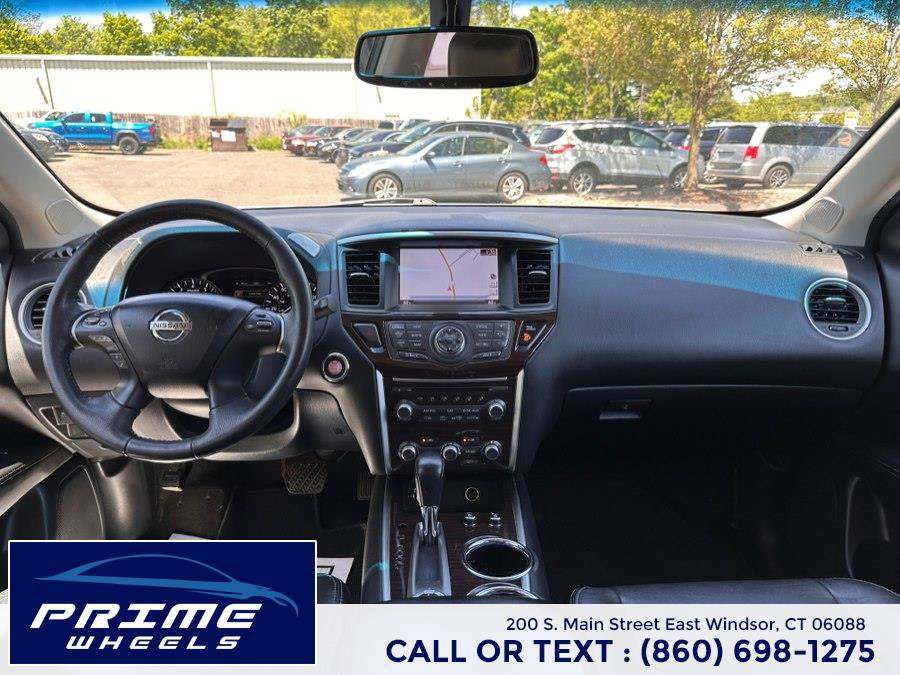 Used 2014 Nissan Pathfinder Platinum w/ Cargo Package AWD/4WD image 21
