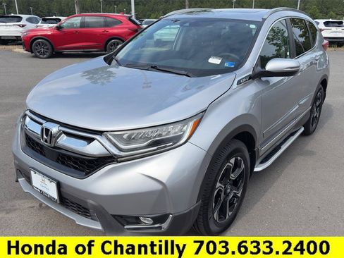 Used 2018 Honda CR-V Touring image 3