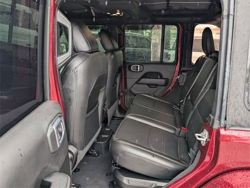 Used 2021 Jeep Wrangler Unlimited Sahara w/ Safety Group image 8