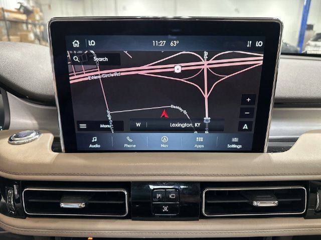 Used 2022 Lincoln Aviator AWD w/ Premium Package image 24