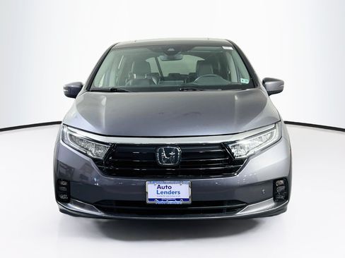 Used 2023 Honda Odyssey Touring image 2