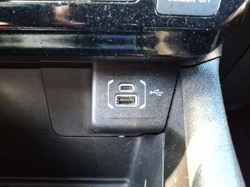 Certified 2022 Jeep Compass Limited image 19