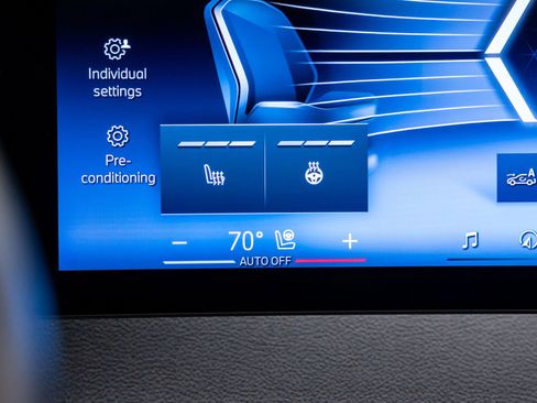 Used 2024 BMW iX xDrive50 w/ Convenience Package image 26