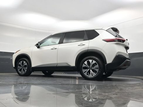 Used 2023 Nissan Rogue SV FWD image 45
