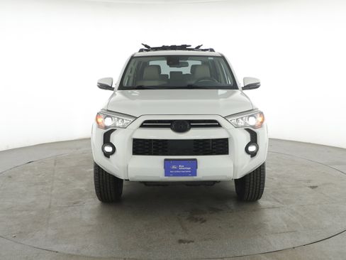 Used 2021 Toyota 4Runner SR5 Premium image 2