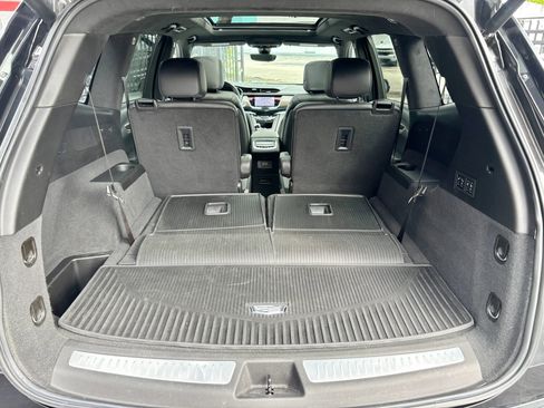 Used 2021 Cadillac XT6 Sport w/ Platinum Package AWD/4WD image 38