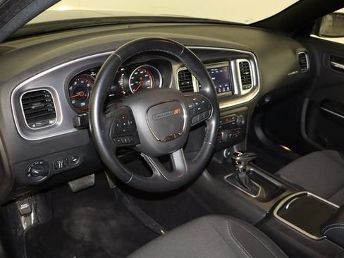 Used 2021 Dodge Charger SXT RWD image 25