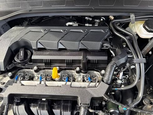 Certified 2025 Hyundai Venue Limited image 42