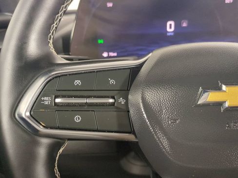 Used 2026 Chevrolet Traverse LT FWD image 33