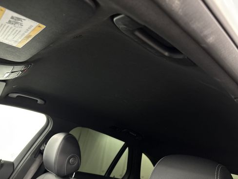 Used 2022 Mercedes-Benz GLC 300 image 23