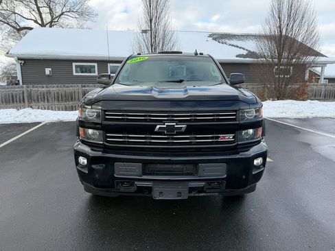 Used 2016 Chevrolet Silverado 2500 LT w/ Midnight Edition image 2