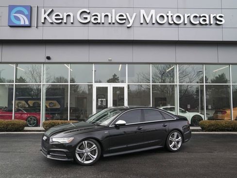 Used 2016 Audi S6 Prestige w/ Prestige Package image 1