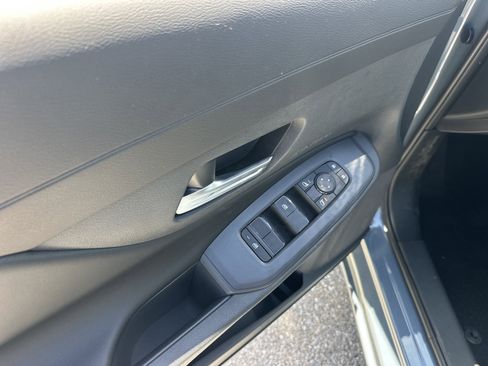 New 2026 Nissan Sentra SV FWD image 17