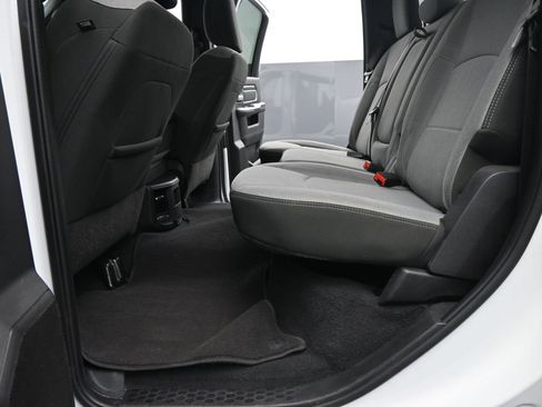 Used 2024 RAM 2500 Big Horn image 13