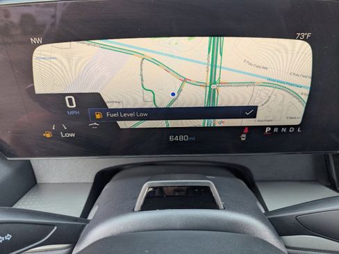 Used 2025 Chevrolet Traverse LT w/ Enhanced Driving Package image 33