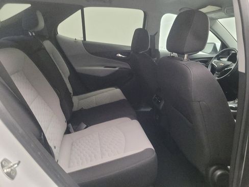 Used 2021 Chevrolet Equinox LT FWD image 19