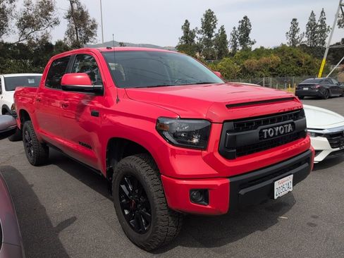 Used 2016 Toyota Tundra SR5 w/ TRD Off Road Package image 4