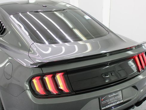 Used 2019 Ford Mustang GT w/ Equipment Group 301A RWD image 20