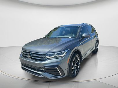 Certified 2024 Volkswagen Tiguan SEL R-Line