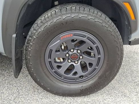 Used 2025 Nissan Frontier PRO-4X w/ Pro Convenience Package AWD/4WD image 11