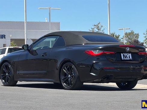 Used 2022 BMW M440i Convertible w/ Premium Package RWD image 6