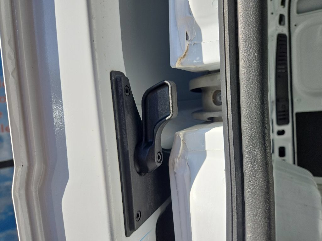 Used 2025 RAM ProMaster 2500 w/ Convenience Group FWD image 85