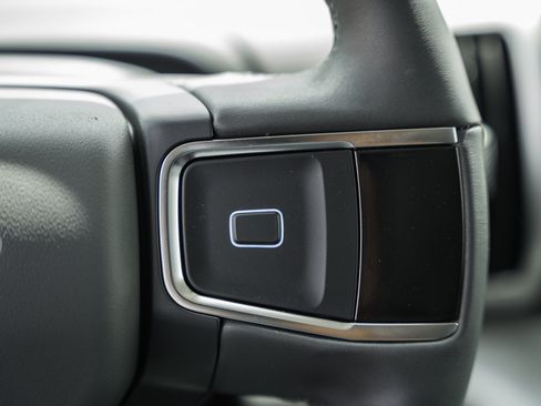 New 2026 Ford Expedition Active image 33