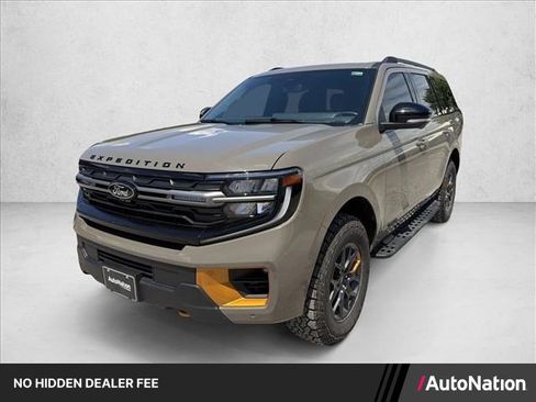 Used 2026 Ford Expedition Tremor AWD/4WD image 1