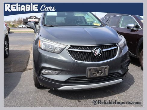 Used 2017 Buick Encore Preferred image 1